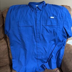 Vibrant Blue Men's Casual Button Down Shirt